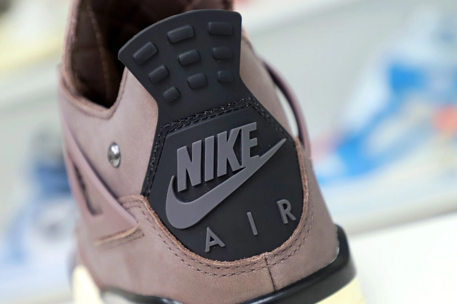 4 JORDAN AIR AM 0805